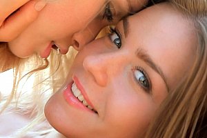 欧美性感少妇foot job Porn