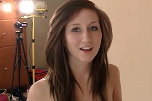 Chinesemilf右手影院 Porn